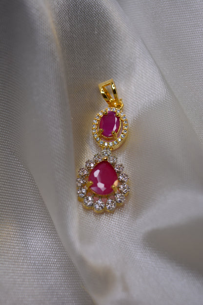 Vrajarani Pendant Set