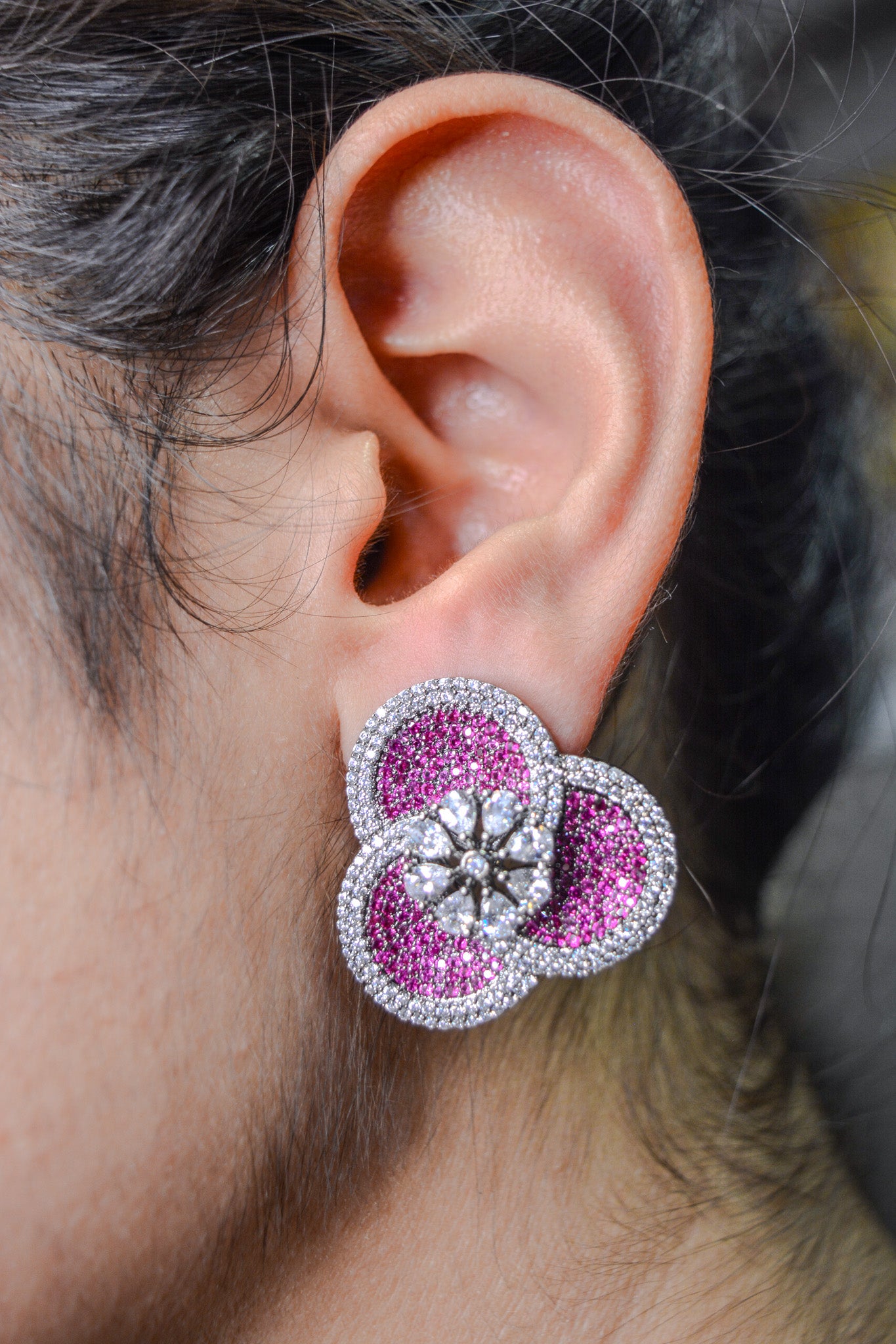 VIGNYA EARRINGS