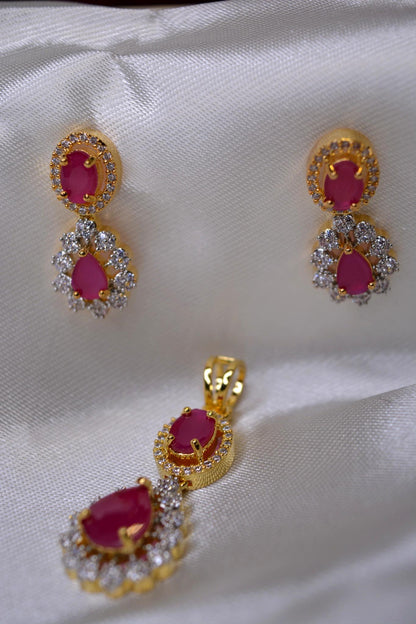 Vrajarani Pendant Set