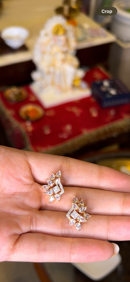 Siddhi Earrings - A FESTIVE DELIGHT