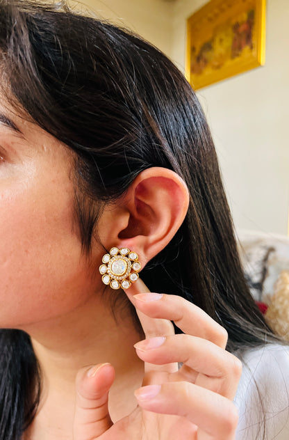 STATEMENT EARRINGS